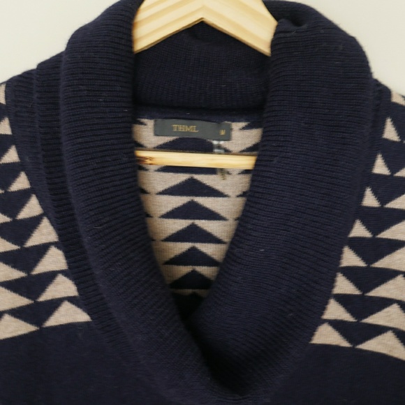 THML Cropped Navy Blue Sweater - Picture 4 of 6